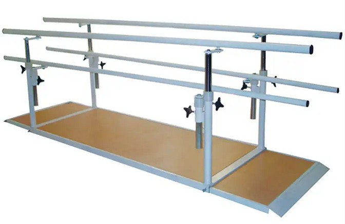 پارالل بار (Parallel Bars)؛ ستون اصلی توانبخشی و بازگشت به استقلال حرکتی