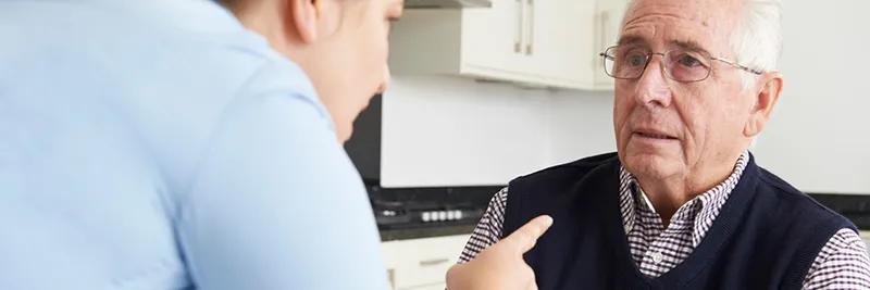 پیرآزاری و چالش‌های سالمندی: بررسی علل، پنهان‌کاری و راهکارهای توانمندسازی