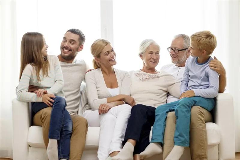 چرا نگهداری از سالمند در منزل بهترین انتخاب است؟